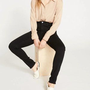 NWT Mid Rise Skinny Jeans 32 Inch Black SZ 14